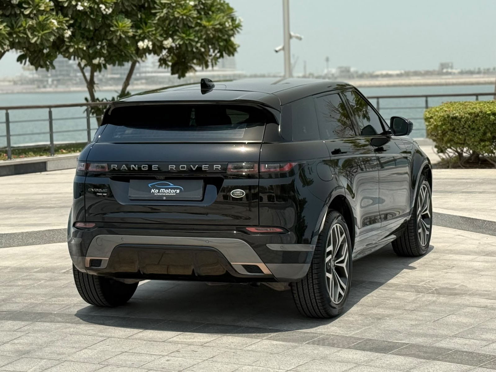 Land Rover Range Rover Evoque 2020 - Image 4