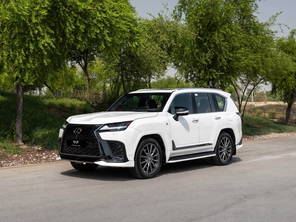 Lexus LX 600  F-Sport 2024