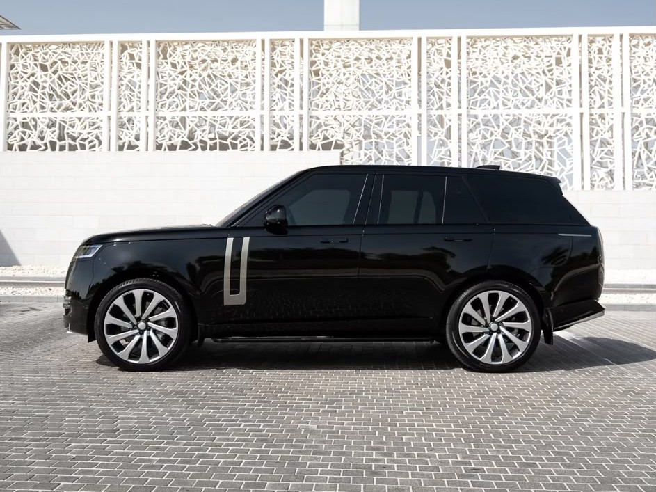 Land Rover Range Rover Vogue SE 2023 - Image 3