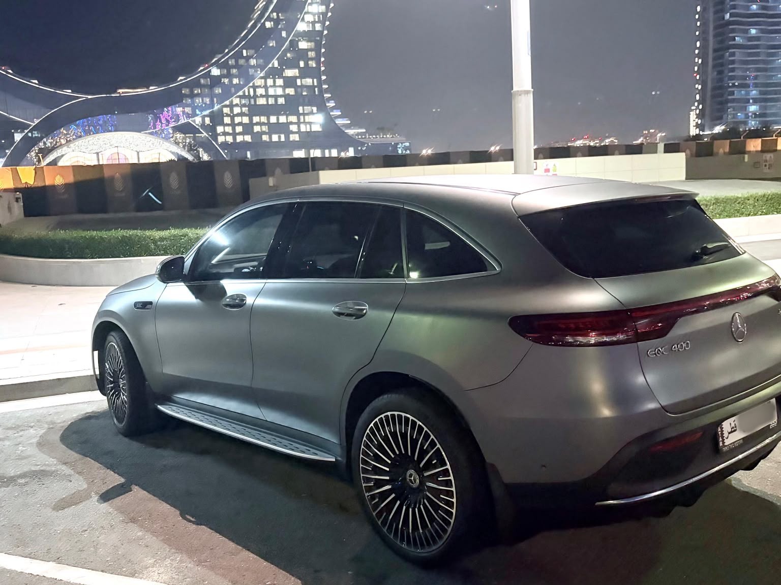 Mercedes-Benz EQC 400 2021 - Image 2