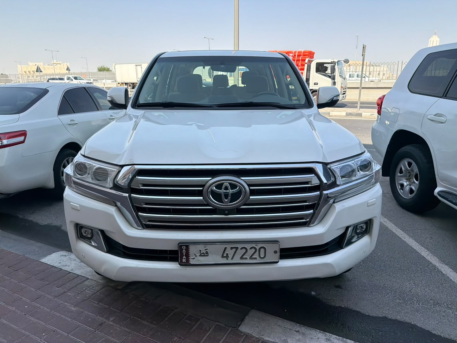 Toyota Land Cruiser VX.R 2020 - Image 2