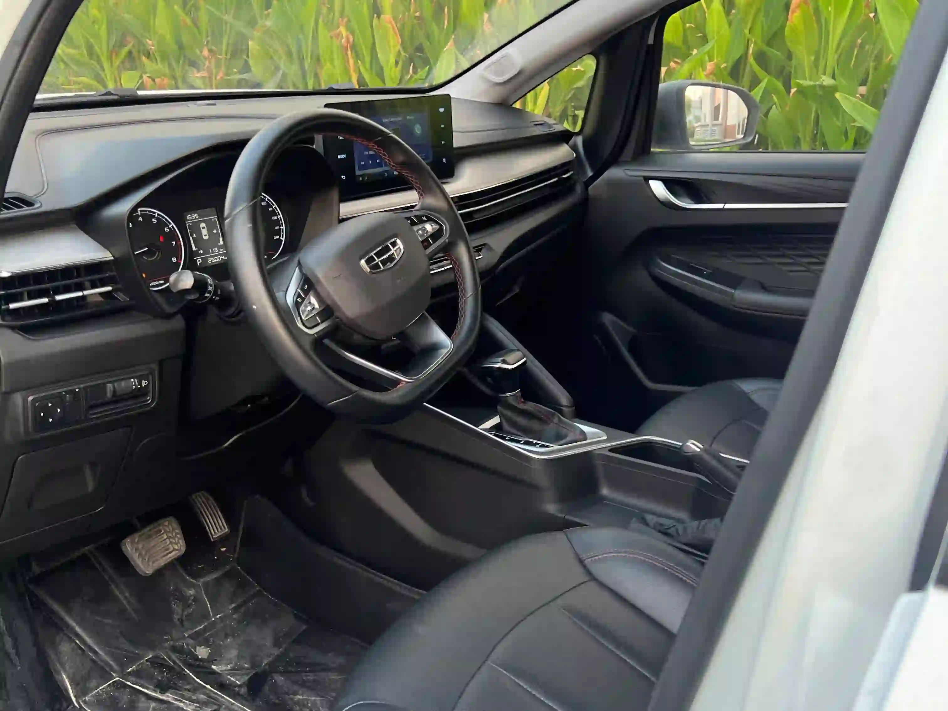 Geely  GX3 PRO 2025 - Image 2