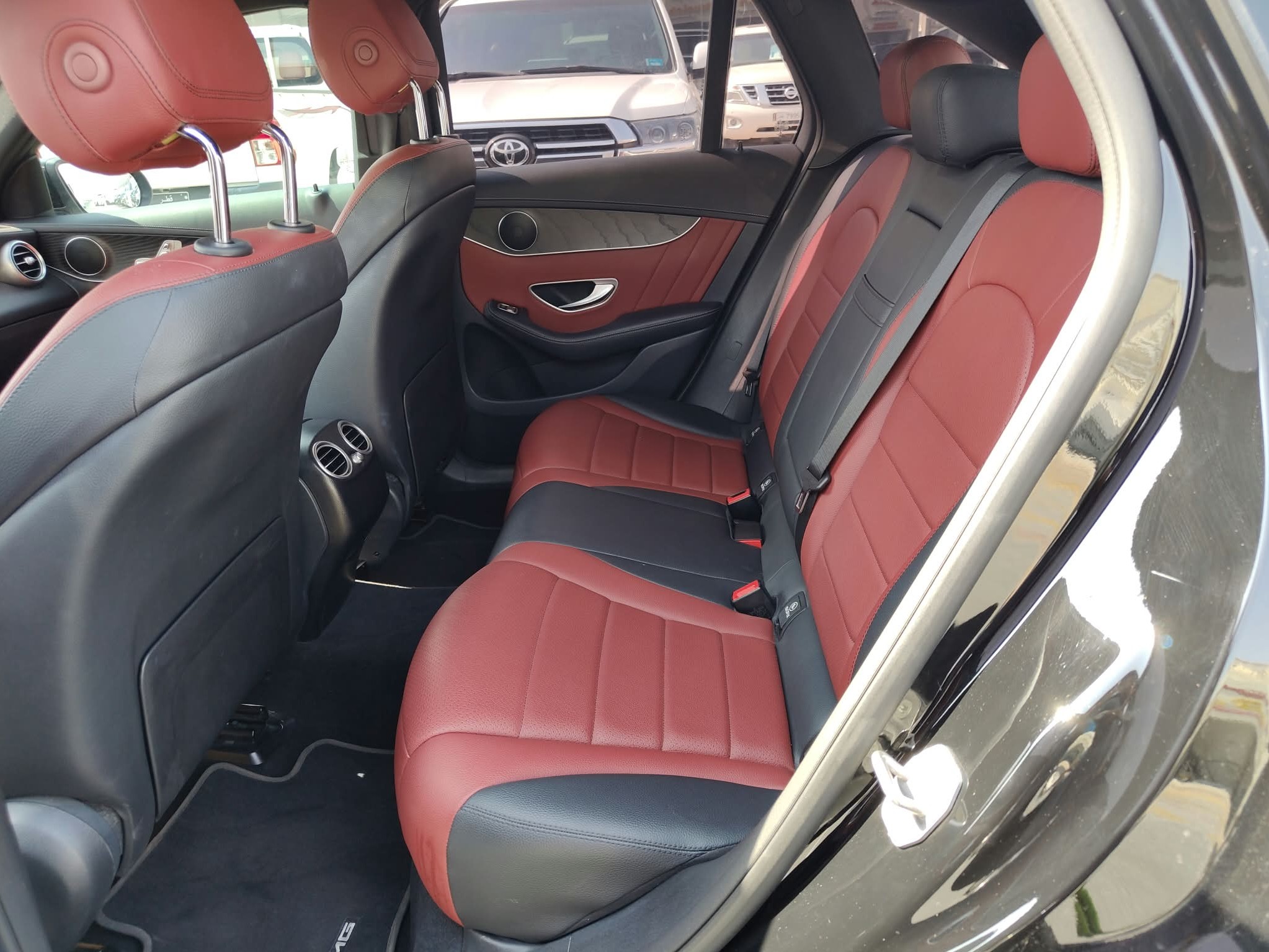 Mercedes-Benz GLC  300 2021 - Image 3