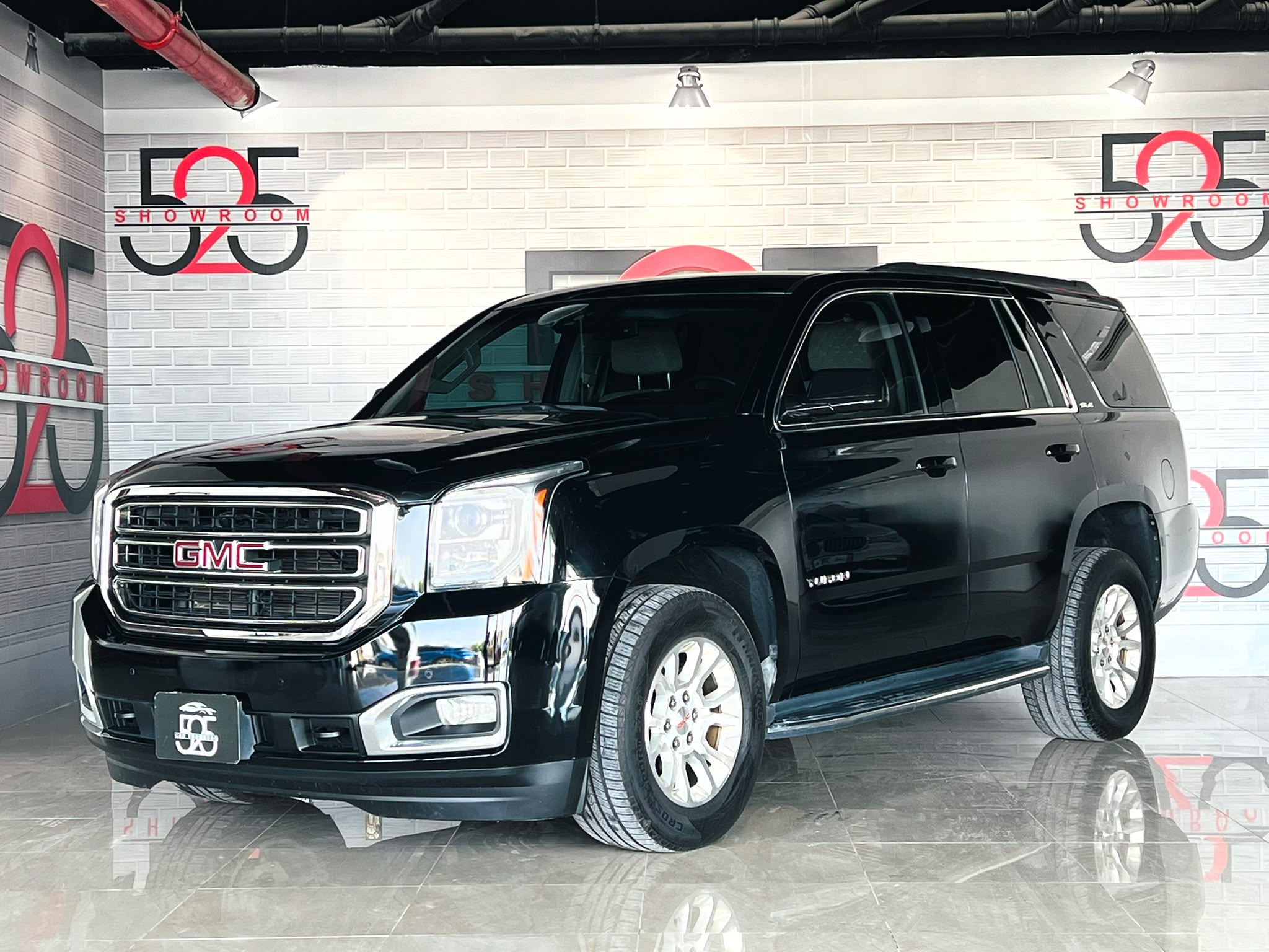 GMC Yukon SLE 2017 - Image 3
