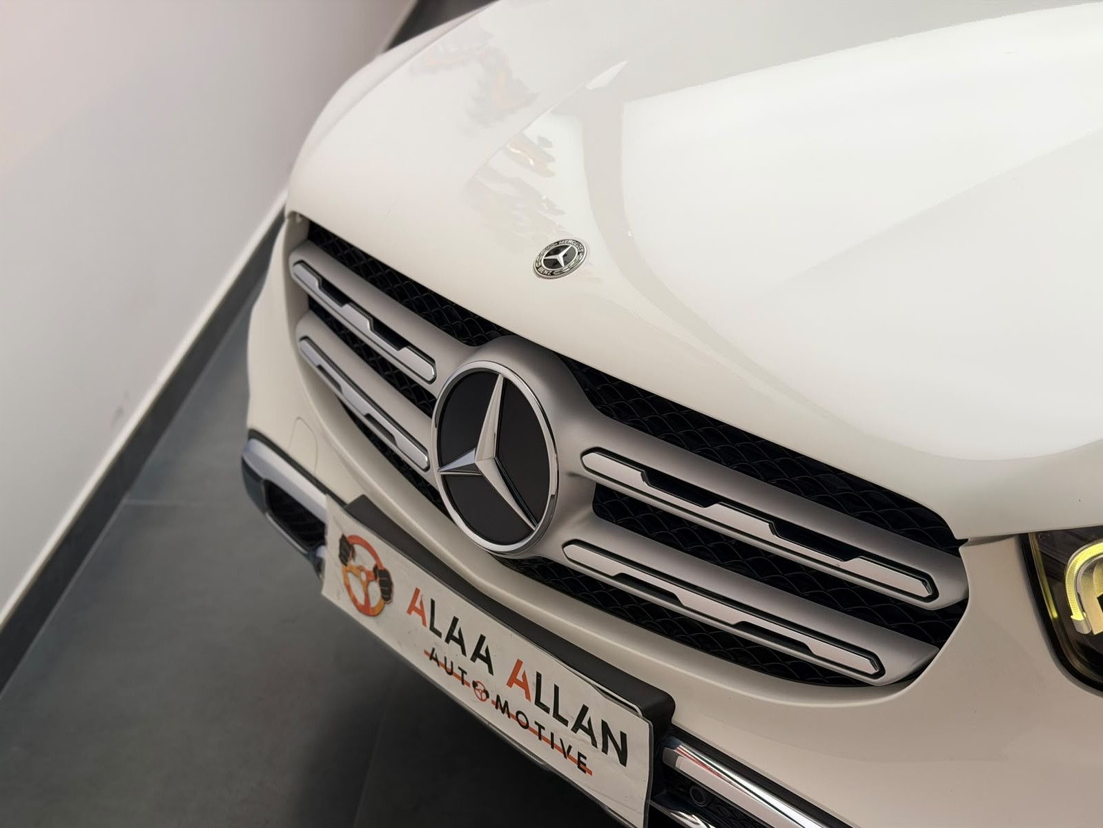 Mercedes-Benz GLC  200 2020 - Image 3