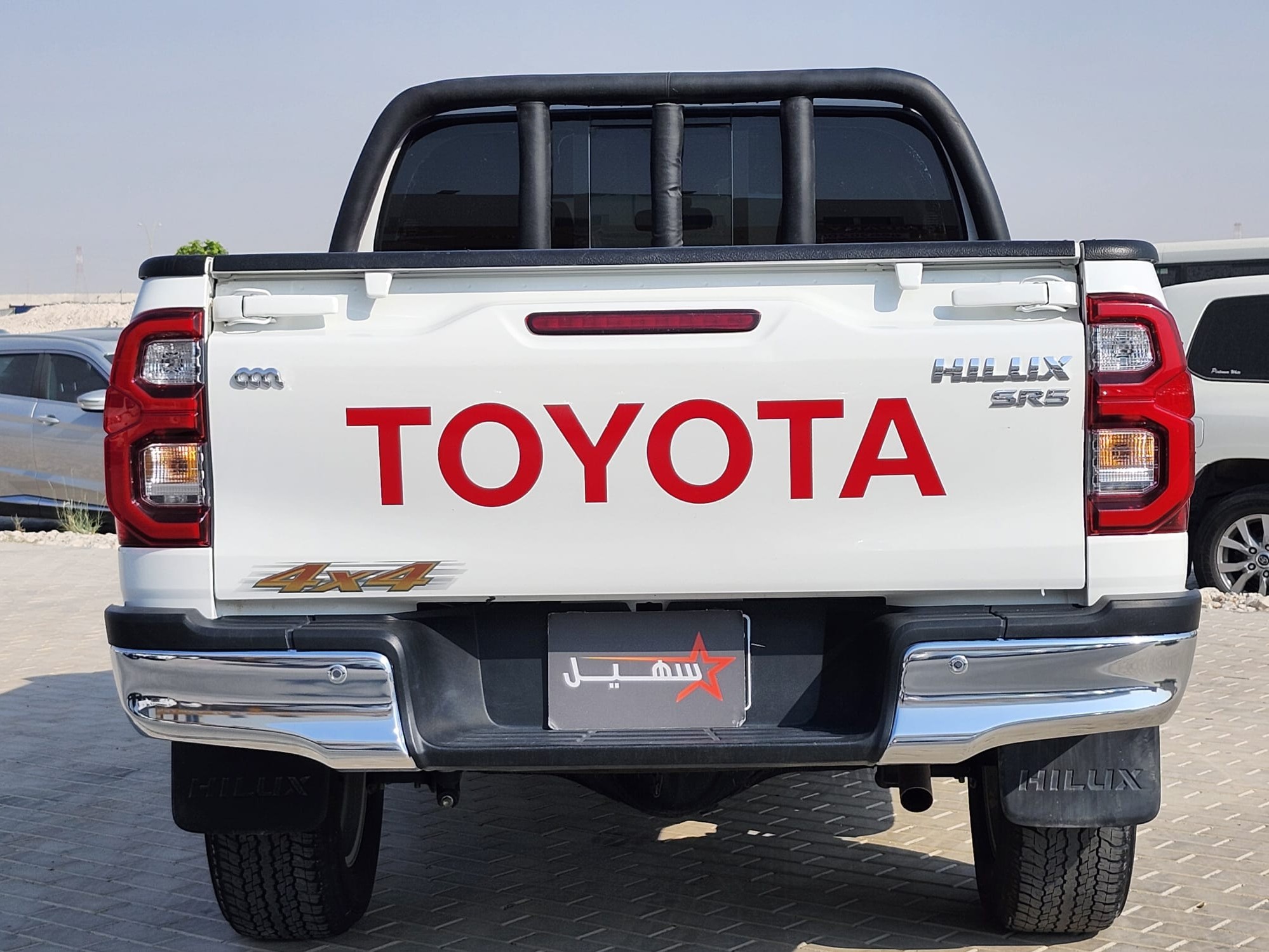 Toyota Hilux 4X4 2026 - Image 4