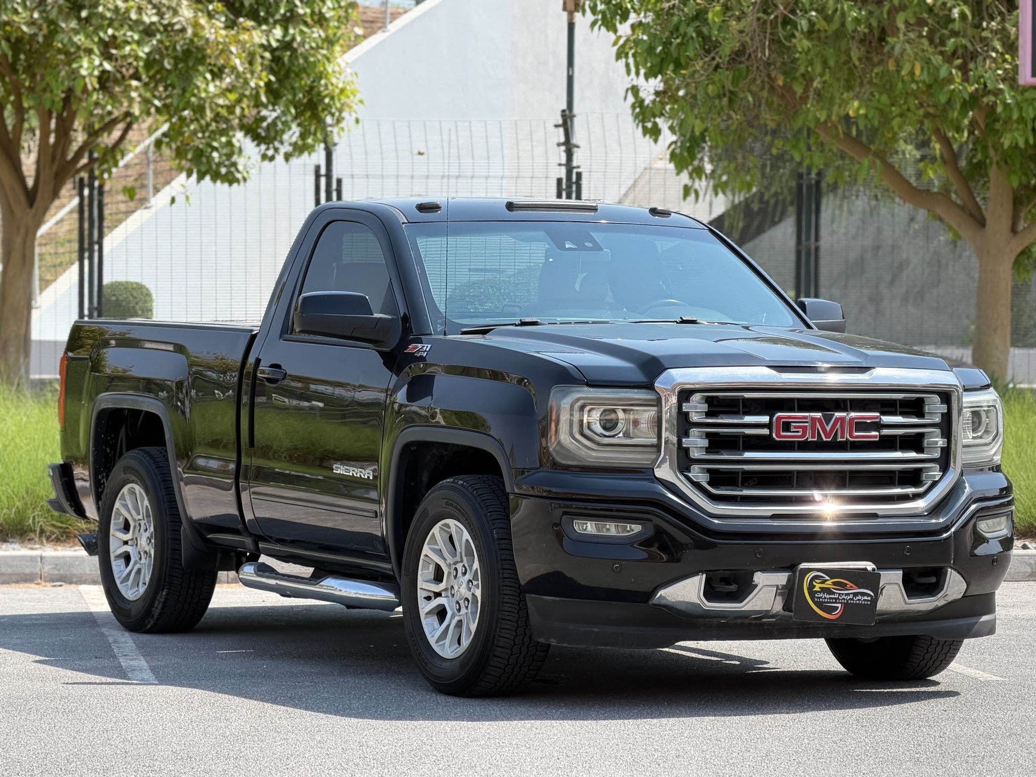 GMC Sierra 1500 2018 - Image 1