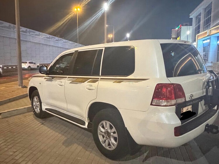Toyota Land Cruiser GX 2010 - Image 4