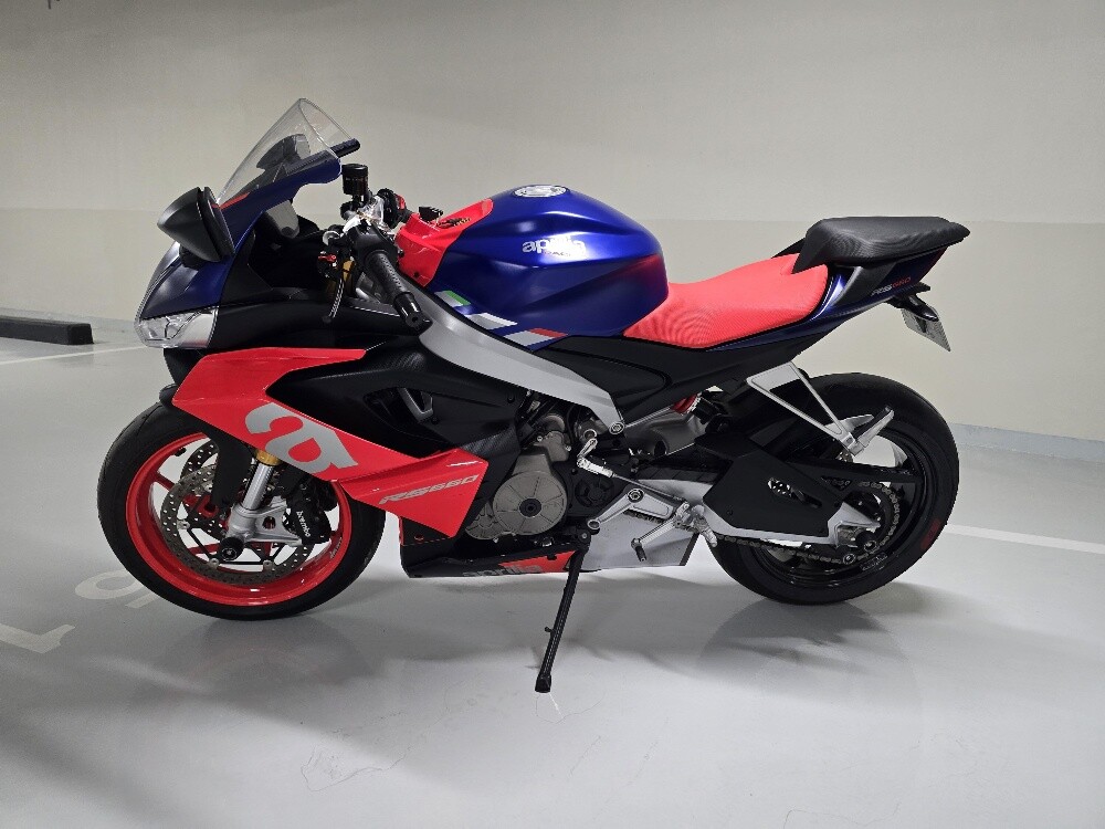 Aprilia  RSV4-R  2022 - Image 1