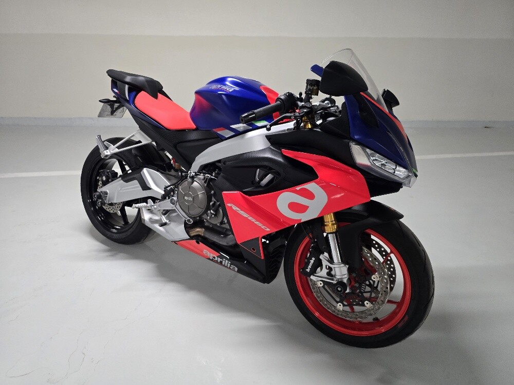 Aprilia  RSV4-R  2022 - Image 2