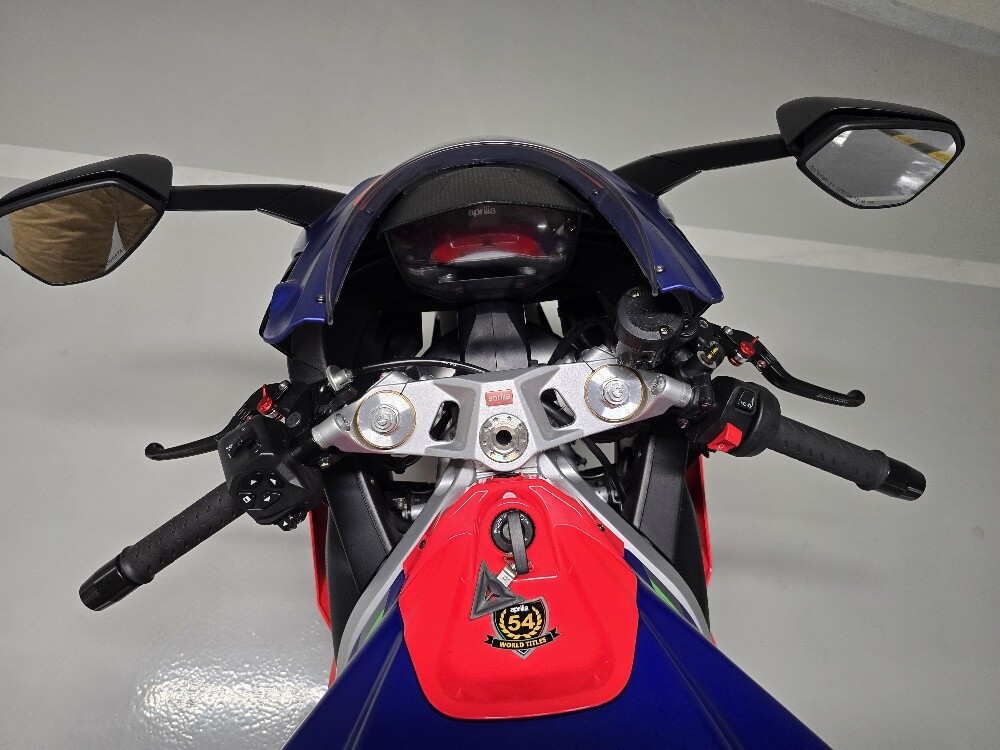 Aprilia  RSV4-R  2022 - Image 4