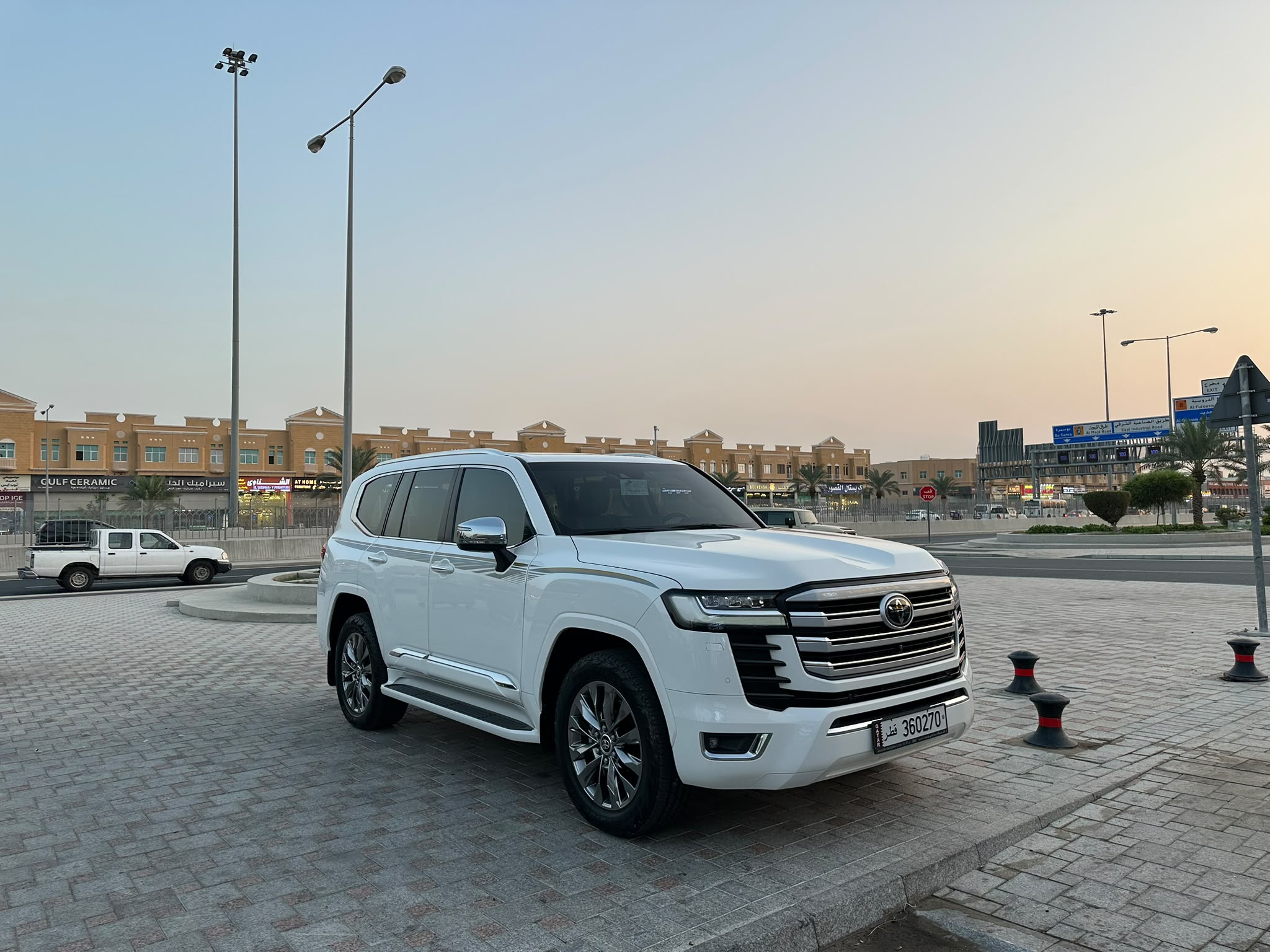 Toyota Land Cruiser VXR Twin Turbo 2023 - Image 1