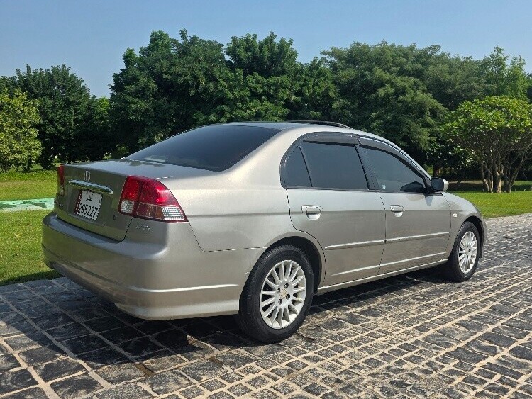 Honda Civic 2005 - Image 3