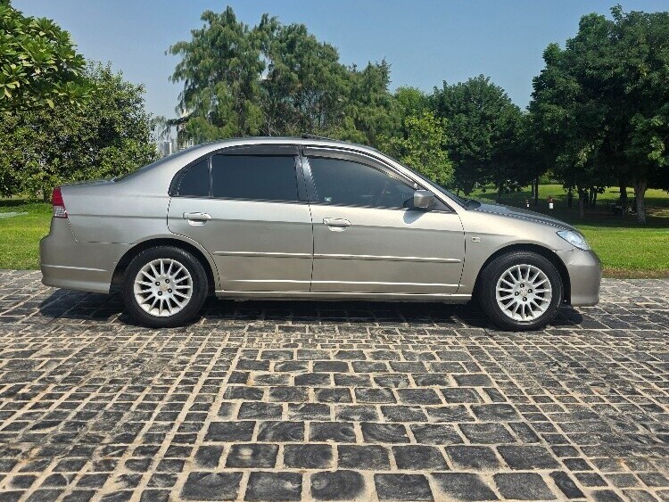 Honda Civic 2005 - Image 4