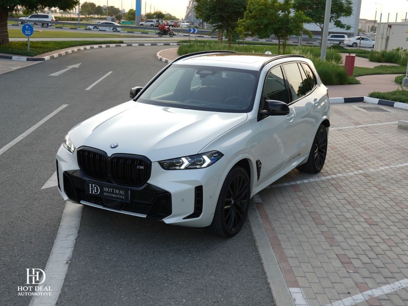 BMW X-Series X5 2024 - Image 1