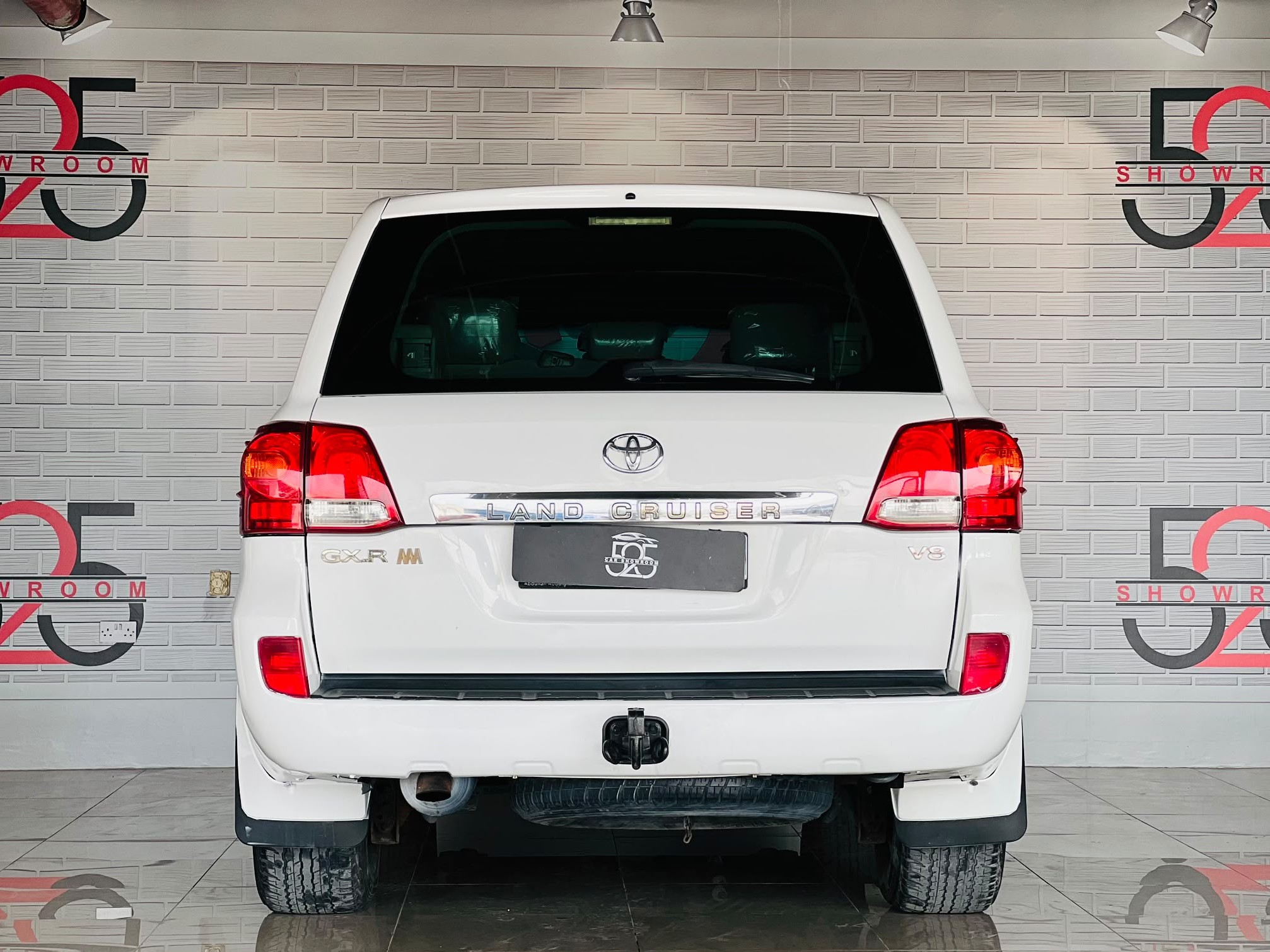 Toyota Land Cruiser GXR v8 2009 - Image 4
