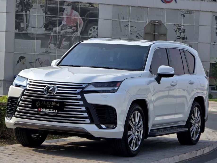 Lexus LX 600 Luxury  2023 - Image 1