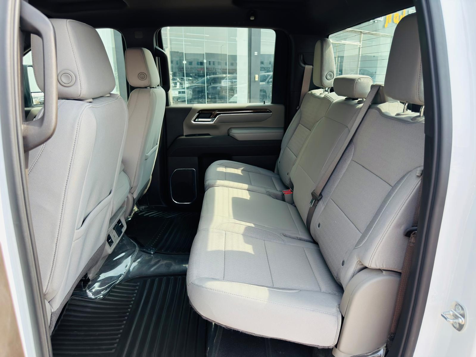 GMC Sierra 2500 HD 2024 - Image 3
