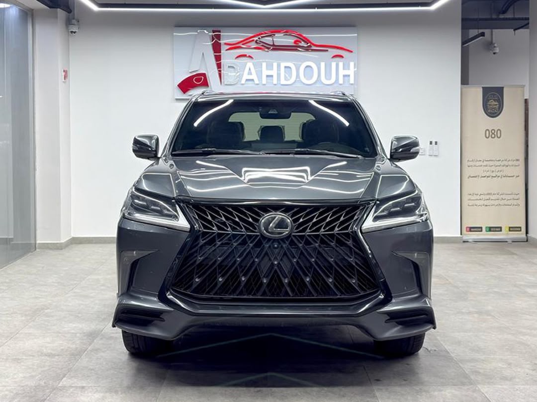 Lexus LX 570 2018 - Image 2