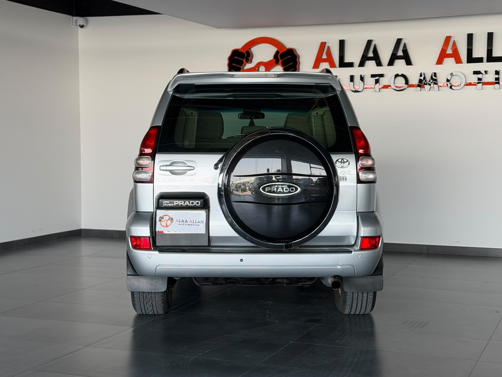 Toyota Prado VX v6 2009 - Image 4