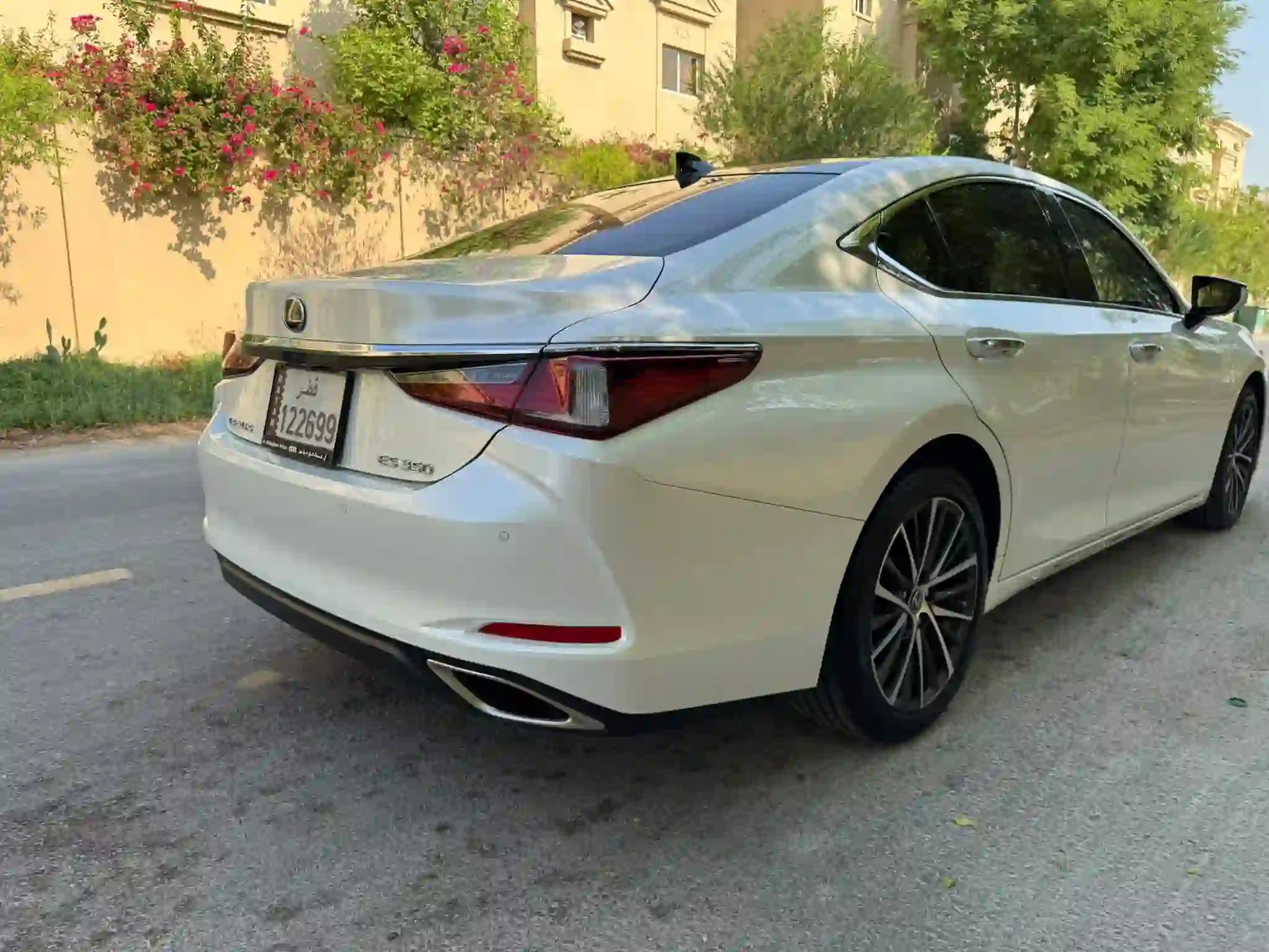 Lexus ES 350 2024 - Image 4