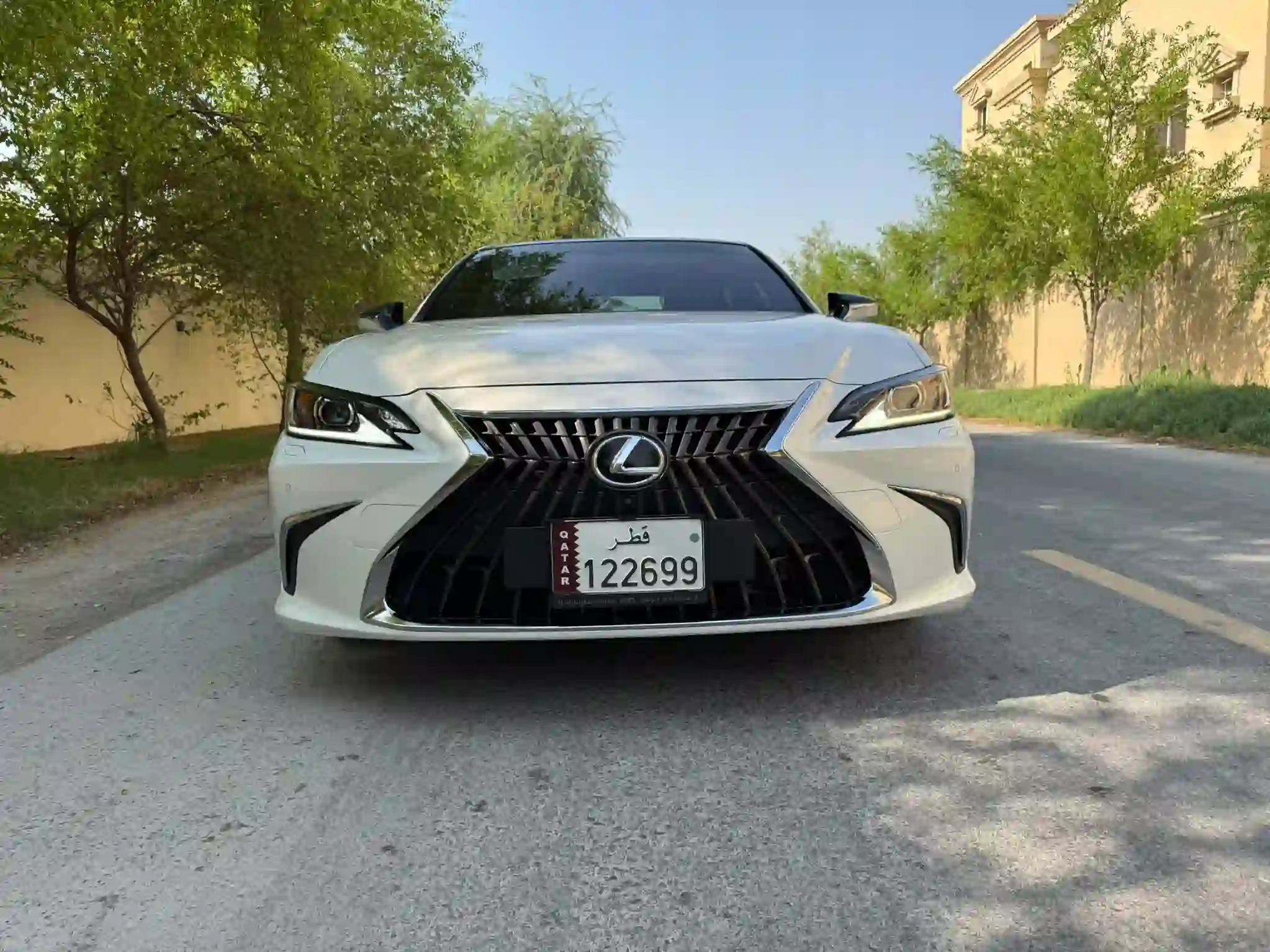 Lexus ES 350 2024 - Image 2