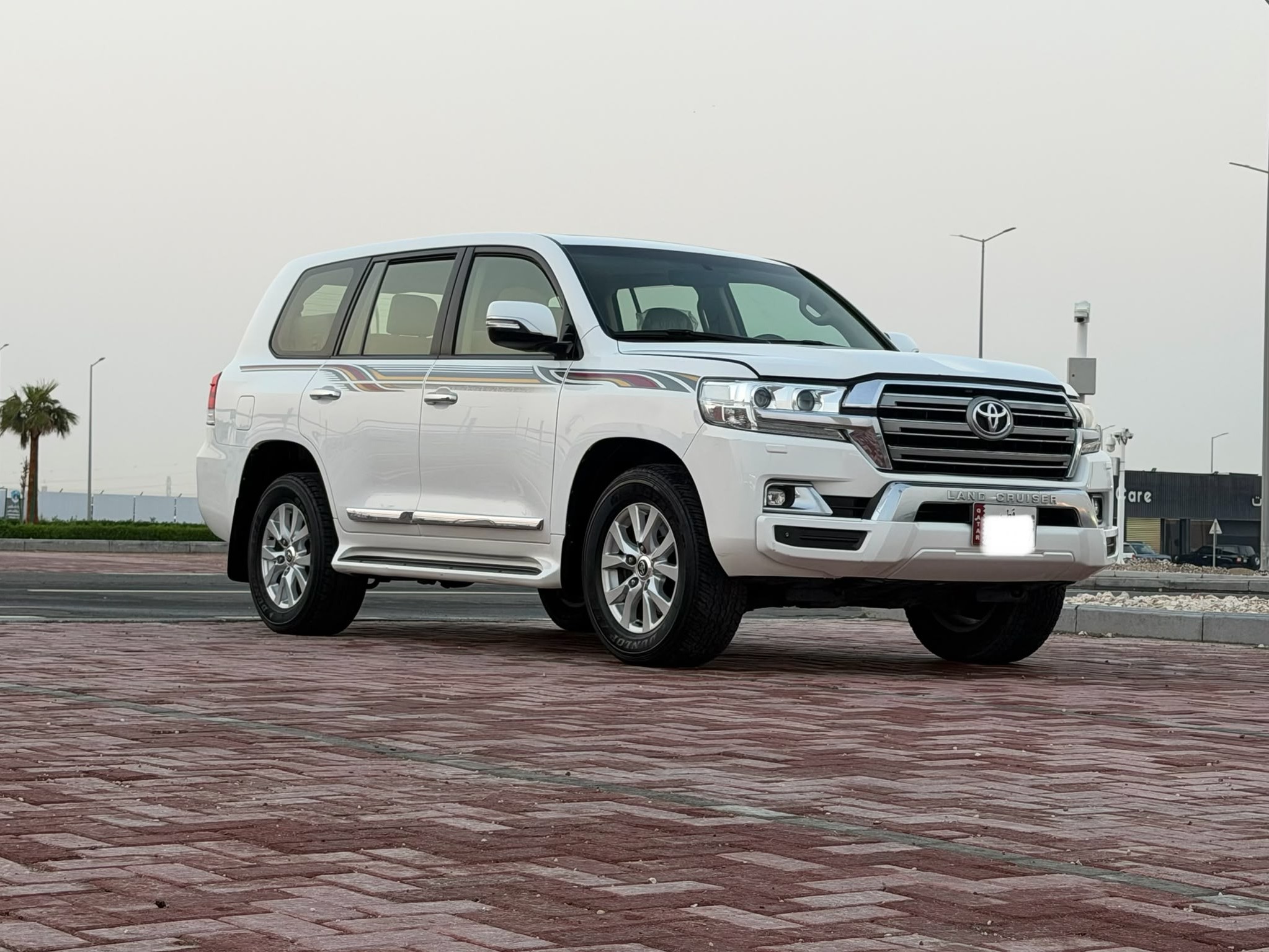 Toyota Land Cruiser GXR v8 2017