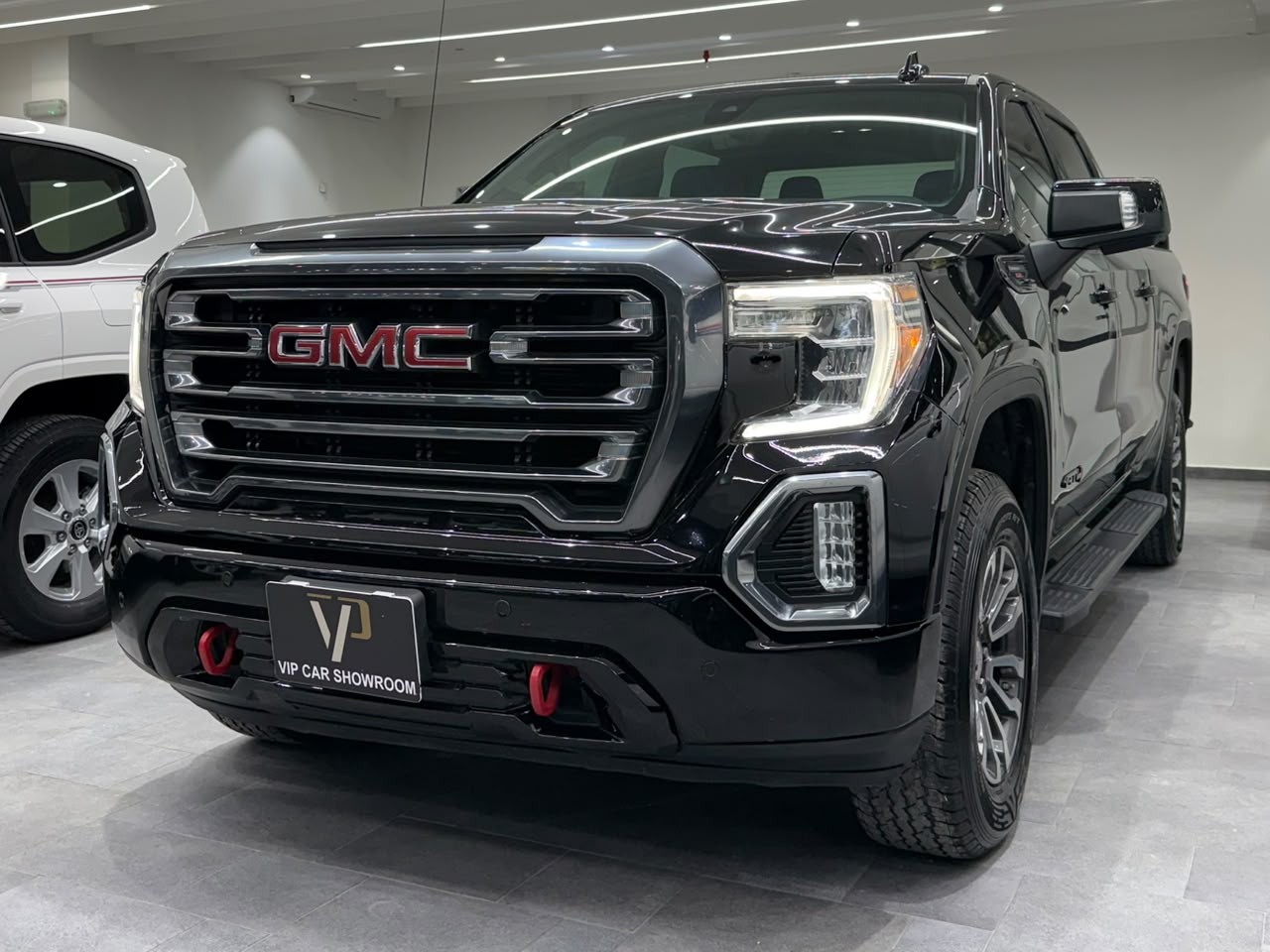 GMC Sierra AT4 2020 - Image 3